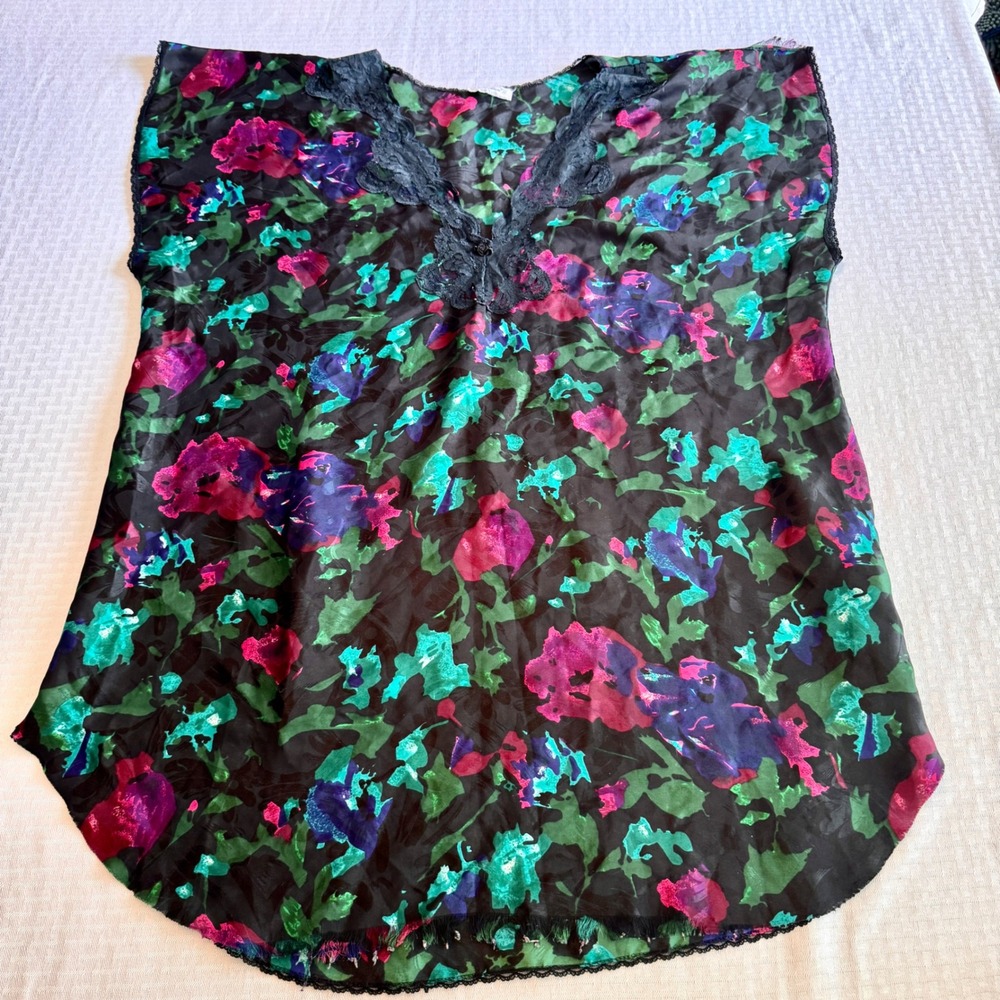 Lucie Ann II Vintage Floral Lace Trim Nightgown Top Black Pink Teal Made in USA